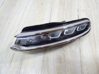 Свет led левый citroen c3 iii 9823313080-00 фото №1