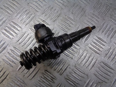 Насос-форсунка golf v plus 038130073ag фото №1