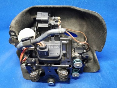 Компрессор подвеска распределитель защита audi q7 4m 4m0616005f фото №1