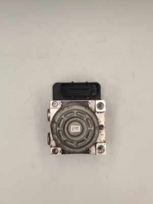 Насос abs bmw 3 f30, f80 6869726 30966341 3.0l дизель 190kw 2014 фото №1