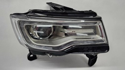 Jeep grand cherokee wk2 lift лампа перед правая eu фото №1