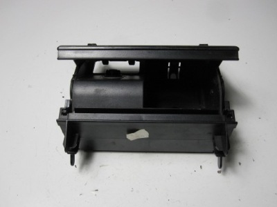 Бардачок попільничка mercedes e-klasa w210 97r фото №1