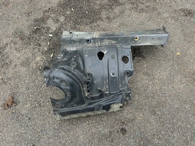 Infiniti q30 чверть правий перед фото №1