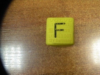 Volvo 960 s90 760 реле фото №1