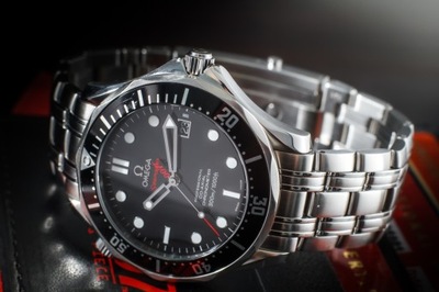 OMEGA SEAMASTER 300 'JAMES BOND 007' LIMITED COSC 41MM//KPL.