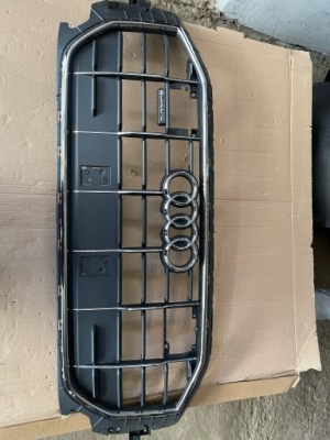 Решітка радіатора радіатора audi оригінальний номер 4m8.853.651 фото №1