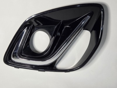 Рамка решітка протитуманної фари права ford puma mk2 titanium фото №1