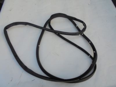 Прокладка дверь правый перед citroen e-c4 c4 3 iii 9830614280 фото №1