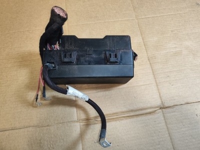 Коробка запобіжників задня maserati levante 2021 фото №1