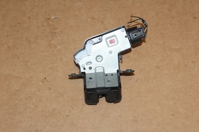 Замок крышки задний багажника toyota ch-r chr 2017r фото №1