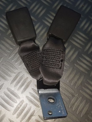 Jaguar xf x250 lf клипса поперечина безопасности задняя фото №1