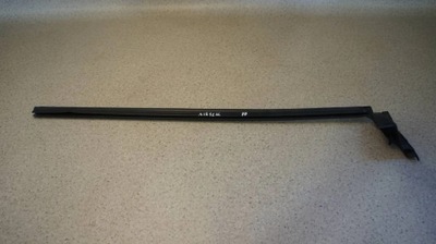 Прокладка молдинг скло права перед a1727200824 mercedes slk w172 r172 фото №1