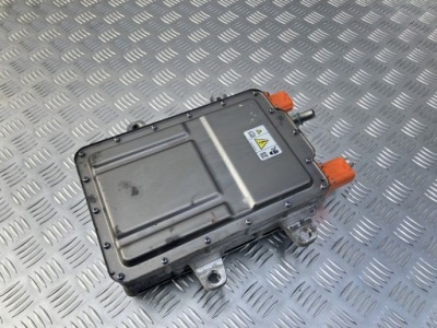 Зарядний пристрій інвертор модуль напруги ford kuga mk3 20- 2.5 гібрид фото №1