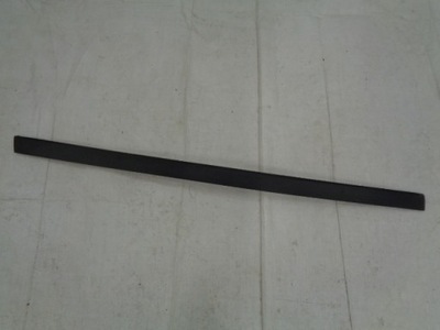 Peugeot 2008 молдинг дах права фото №1