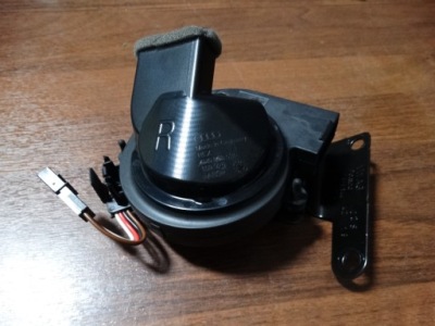 Idealny відповітрювач правий audi a8 d5 1 фото №1