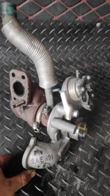 Турбонагнетатель 1.6 ehdi citroen c4 ii 9673283680 фото №1