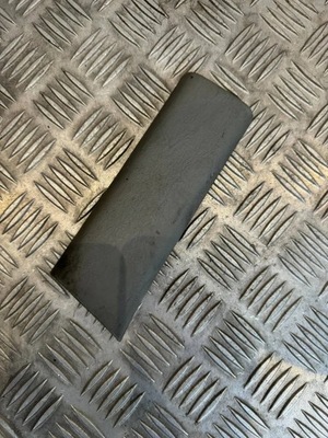 Захист заглушка права renault trafic 8200009716 фото №1