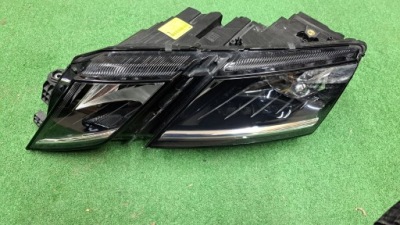 Skoda octavia 3 3 рестайлинг  5e1 full led фара передняя комплект фото №1