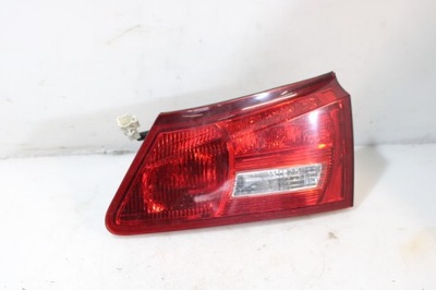 Лампа права задня w кришка багажника lexus is 2 ii 220 uk фото №1
