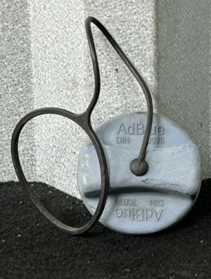 Крышка бака adblue daf xf 1742568 фото №1