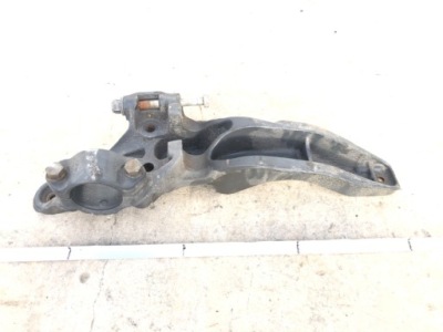 Кронштейн подушек левый задний  volvo fh 2 21196819 фото №1