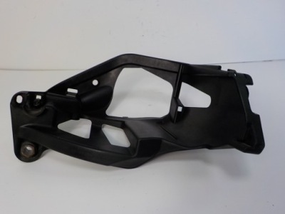 Cadillac bls напрямна правий перед кронштейн лампи фото №1