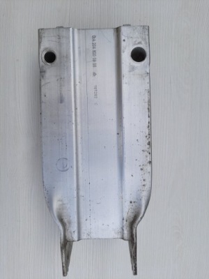 Зона деформації права mercedes c-klasa w204 2046200995 фото №1