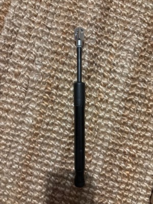 My83-23505-ac амортизатор aston martin фото №1