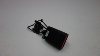 Volvo кліпса поперечина права перед 31418903 фото №1