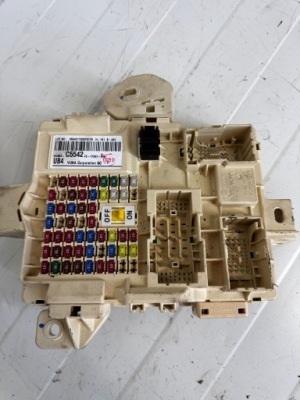 Kia sorento iii 15-20 2.2 crdi коробка предохранителей модуль bsi 91950-c5542 фото №1