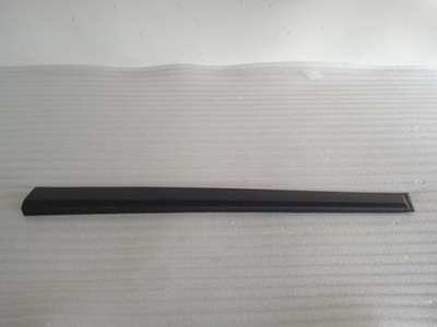 Kia stonic молдинг дверь передние правое 87724-h8400 фото №1