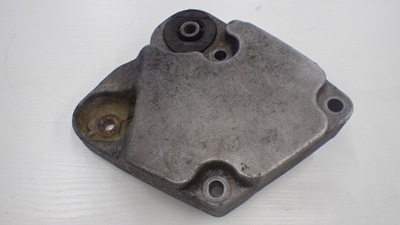 Подушка двигателя кронштейн renault espace iv 8200054862 фото №1