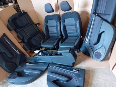 Renault arkana rs комплект сидінь обшивки фото №1