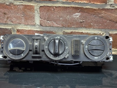Mercedes w638 панель кондиционера a0004464128 фото №1