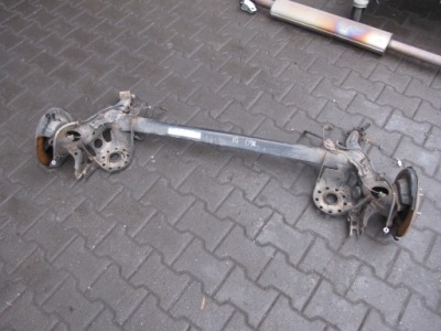 Toyota iq 09- oś балка підвіска задній задня фото №1