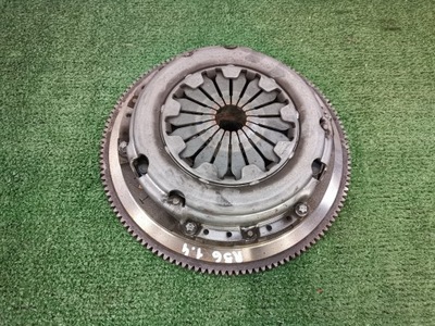 MINI COOPER R56 1.4 CLUTCH WHEEL FLY WHEEL V7561765  