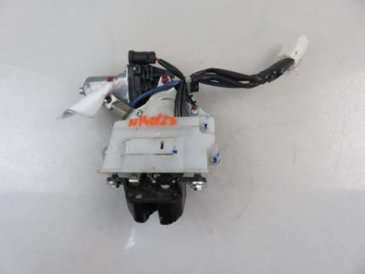 Замок кришки lexus rx ii 41232010080 фото №1