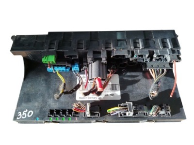 Модуль блок керування sam mercedes w203 c klasa 2095450101 фото №1