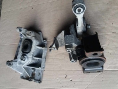 Nissan juke f15 кронштейн подушка 1.5 dci фото №1