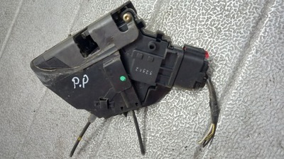 Замок правый перед mazda 3 bk 1.6b 05r фото №1