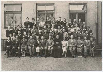 Szkoła powszechna w Warszawie 1937 r. (570)