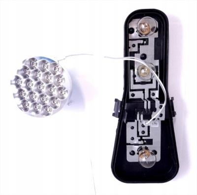 Вкладиш led правий ліхтарі  задній land range rover l322 фото №1