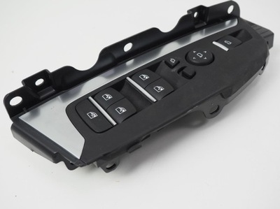 ПЕРЕМИКАЧ СКЛА ПАНЕЛЬ BMW X3 G01 6832729