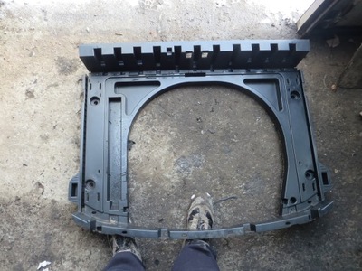 Volvo v40 ii підлога ніша вкладиш багажника 31389394 r фото №1