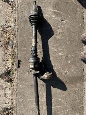 52 citroen c5 3 peugeot 407 2.0 hdi приводной вал передняя правый  9644292980 фото №1