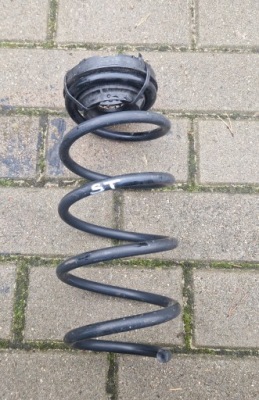 Ford fiesta st 1.6 turbo mk7 vii 7 пружина задняя задняя 2017 фото №1