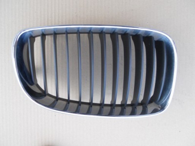 Решітка радіатора решітка радіатора права bmw 3 e90 e91 оригінал фото №1
