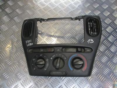 Панель обдув toyota yaris verso 1.3 vvt-i фото №1