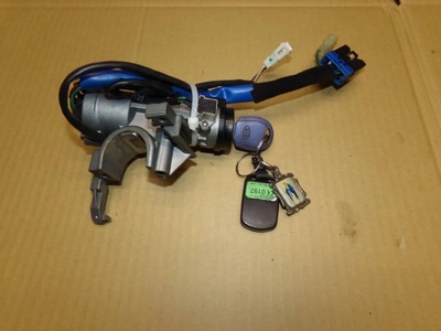 Замок запалювання ключа kia carnival 99-05r фото №1