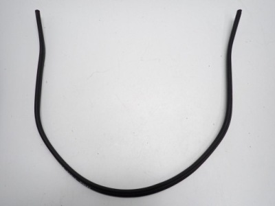 Прокладка резиновый элемент жабо капот отсек оригинал vw t-roc 20r фото №1